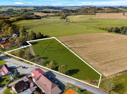 K prodeji, stavební pozemek o výměře 15 580 m², pro výstavbu 11 RD v obci Jilem, okr. J. Hradec