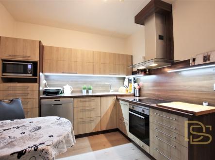 Pronájem bytu, 3+1, 76 m² obrázek