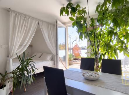 Pronájem bytu, 1+kk, 88 m²