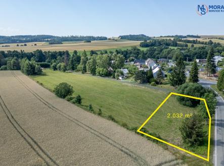 Prodej pozemku pro bydlení, 2 032 m²
