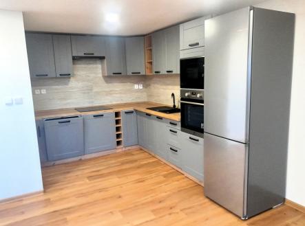 Pronájem bytu, 3+kk, 120 m²