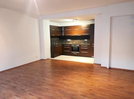 Pronájem bytu, 2+kk, 62 m²