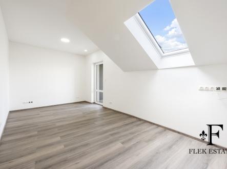 Prodej bytu, 2+kk, 43 m²