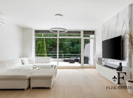Pronájem bytu, 2+kk, 113 m²