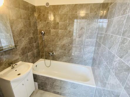 Pronájem bytu, 3+1, 70 m²