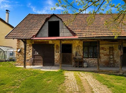 Prodej zemědělského objektu, 5 585 m²