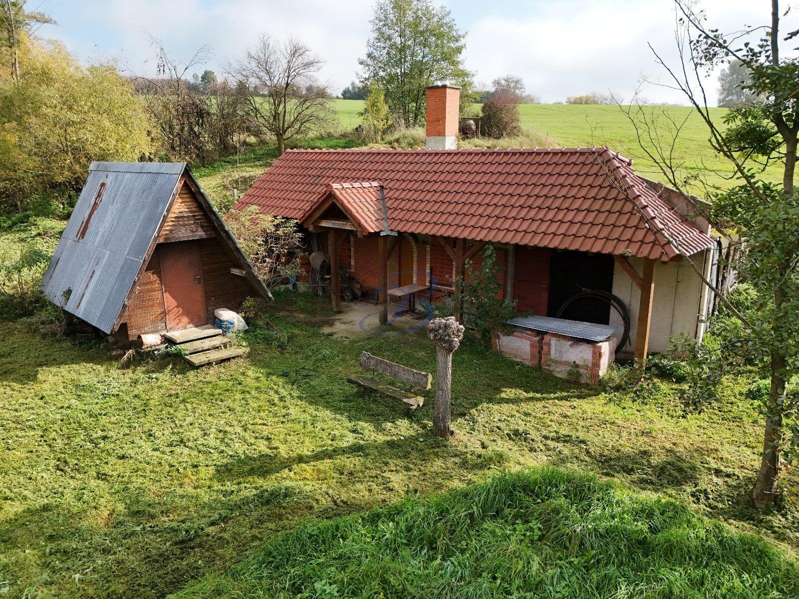 Prodej rekreační chaty se zahradou – Uherský Brod, lokalita Amerika