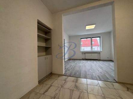 Pronájem bytu, 3+kk, 75 m²