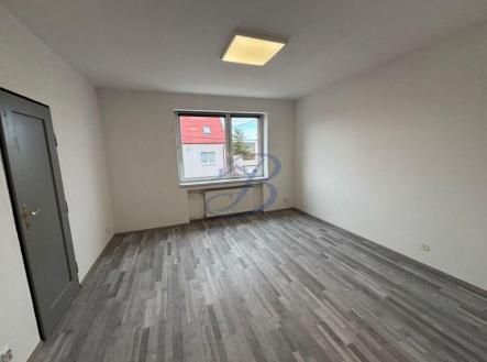 Pronájem bytu, 3+kk, 75 m²