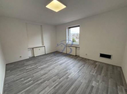 Pronájem bytu, 3+kk, 75 m²