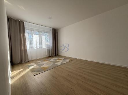 Pronájem bytu, 2+1, 57 m²