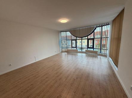 Pronájem bytu, 3+kk, 105 m²