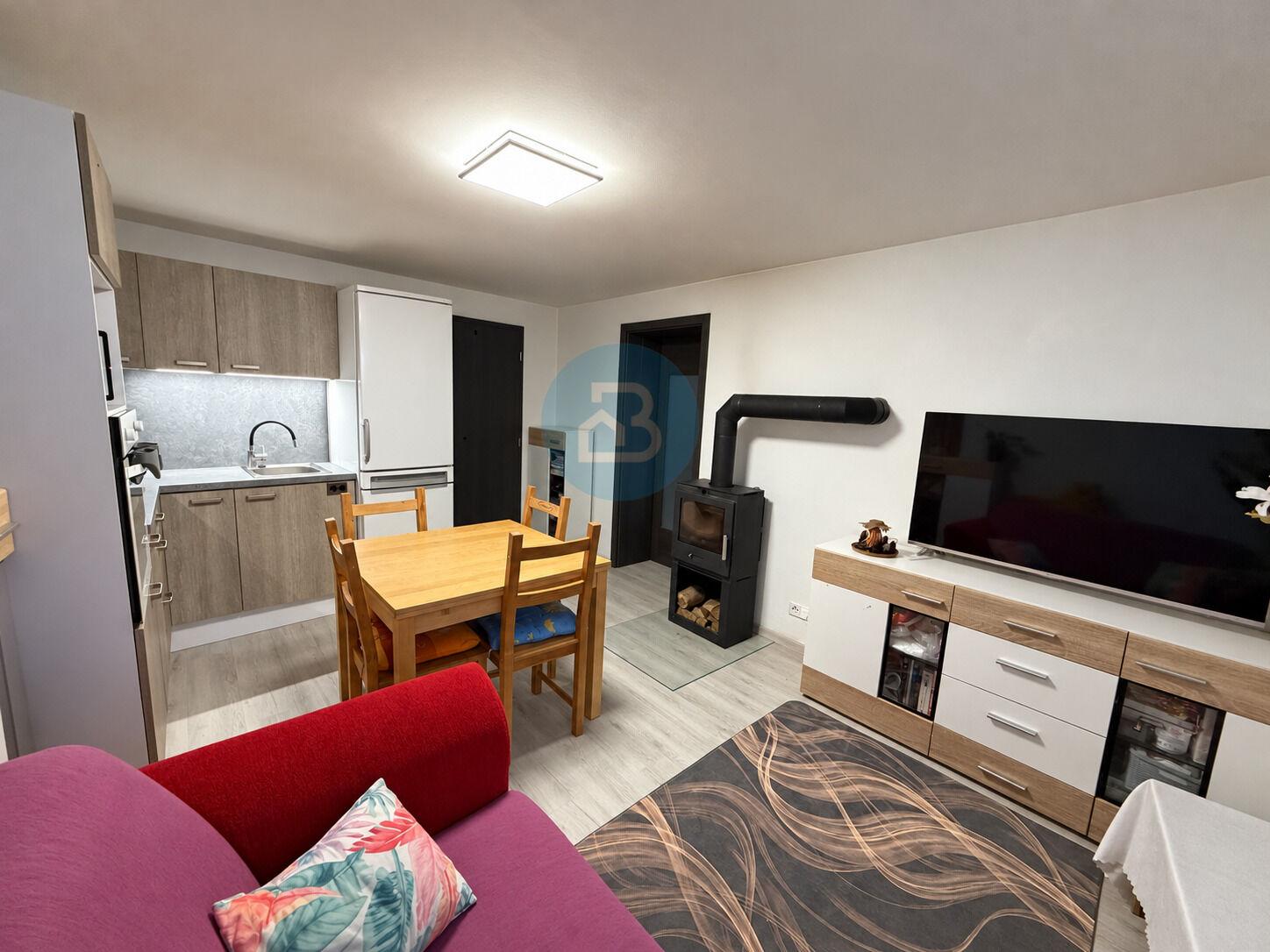 Prodej rodinného domu 3+kk, 69 m², pozemek 100 m², Staré Město, ul. Mojmírova