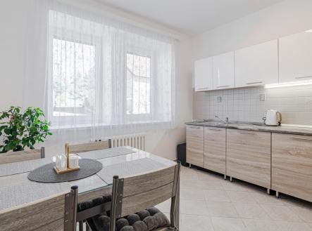 Pronájem bytu, 2+1, 64 m²