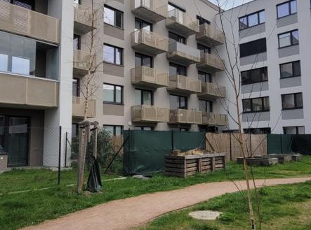 Pronájem bytu, 2+kk, 43 m²