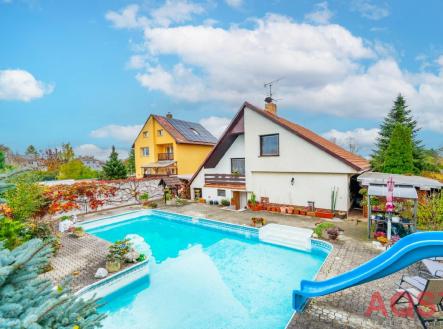 Prodej domu/vily, 272 m²