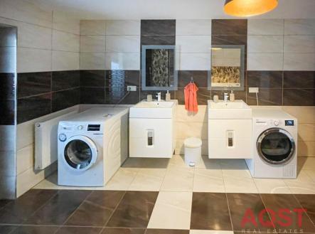 WhatsApp Image 2026-03-25 at 20.35.53 (4).JPG