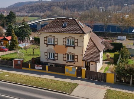 Prodej vícegeneračního domu 284 m², Beroun-Město