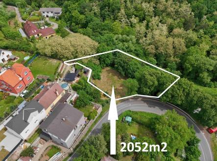 Prodej pozemku pro bydlení, 2 052 m²