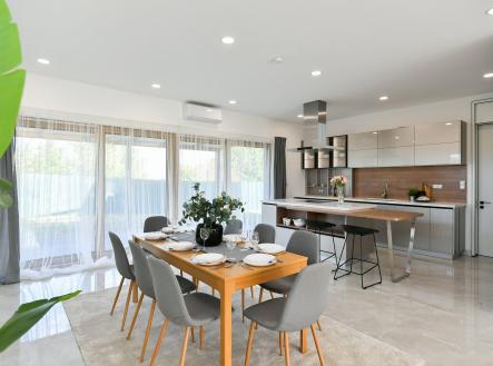 Prodej domu/vily, 292 m²