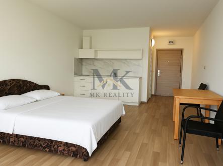 Pronájem bytu, 1+kk, 27 m²
