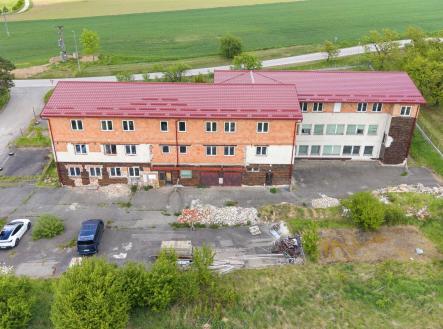 Prodej nájemního domu, 1 650 m²