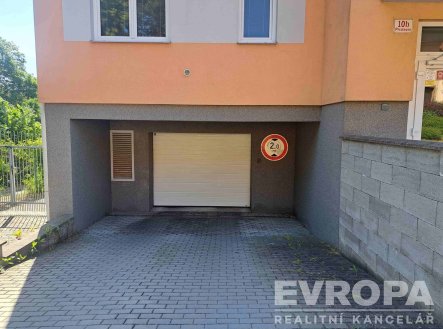 Pronájem garážové stání v Bystrci