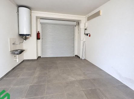 Pronájem skladu, 52 m²