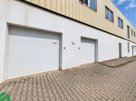 Pronájem skladu, 52 m²