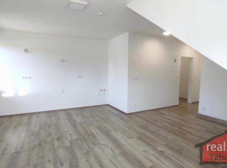 Prodej bytu, 1+kk, 42 m² obrázek