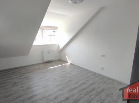 Prodej bytu, 3+kk, 86 m²