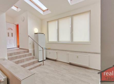 Prodej bytu, atypický, 88 m²