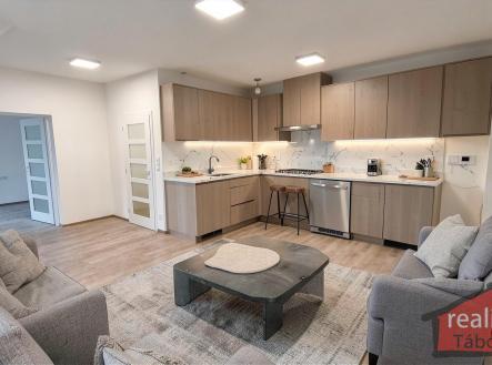 Prodej bytu, 2+kk, 60 m² obrázek