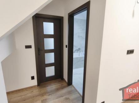 Prodej bytu, 2+kk, 60 m²