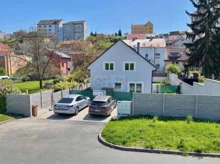 Pronájem domu/vily, 160 m²