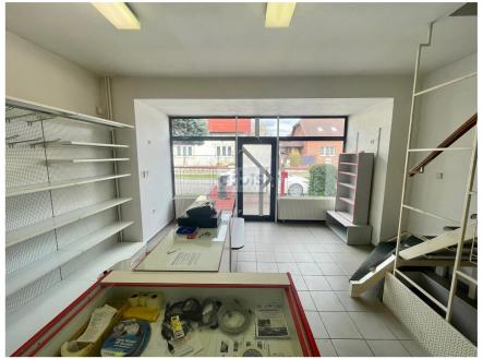 Pronájem kanceláře, 67 m²