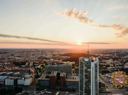 Pronájem kanceláře, 266 m²