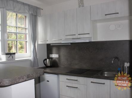 Pronájem bytu, 1+kk, 28 m²