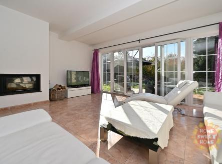 Pronájem domu/vily, 610 m²