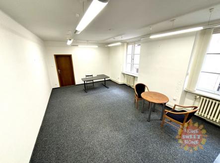 Pronájem kanceláře, 27 m²