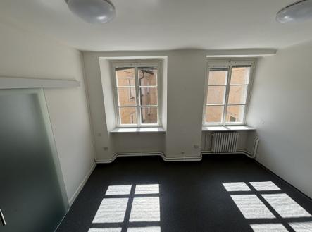 Pronájem kanceláře, 26 m² obrázek