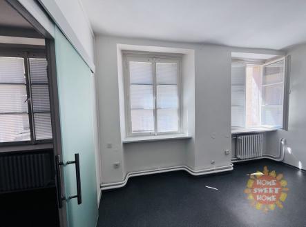 Pronájem kanceláře, 26 m²