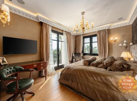 Prodej domu/vily, 1 190 m²