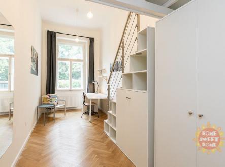 Pronájem bytu, atypický, 14 m² obrázek