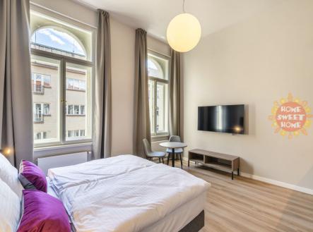 Pronájem bytu, 1+kk, 26 m²