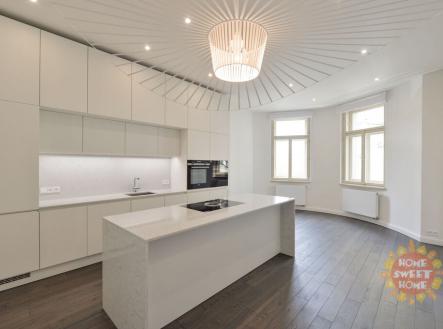 Pronájem bytu, 4+kk, 137 m² obrázek