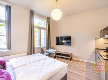 Pronájem bytu, 1+kk, 24 m²