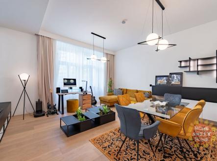 Pronájem bytu, 2+kk, 82 m²