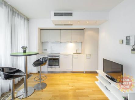 Pronájem bytu, 1+kk, 29 m²