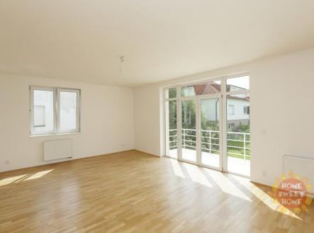 Pronájem - dům/vila, 250 m²